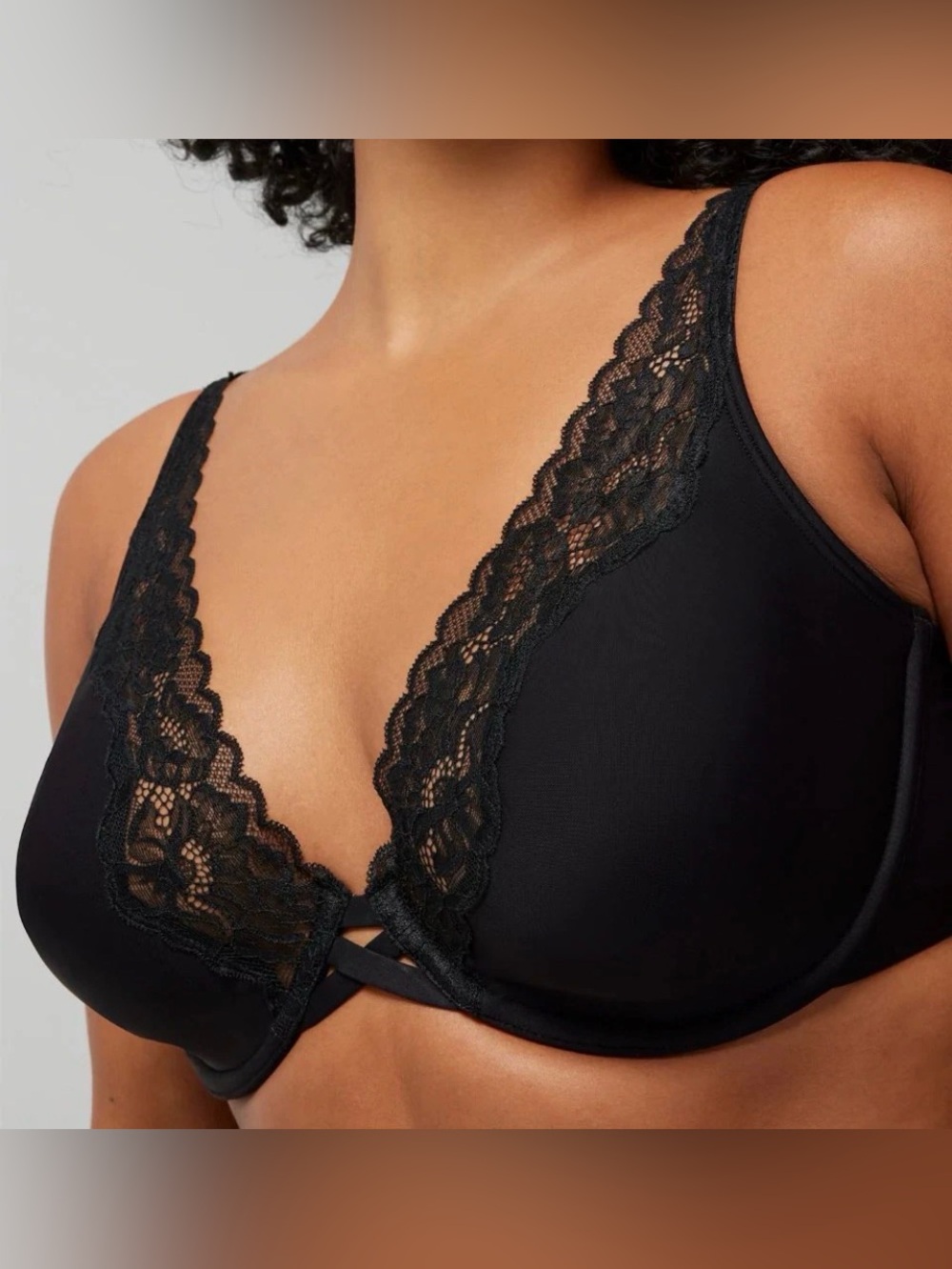 Soma Black Lace-Trim Plunge Bra